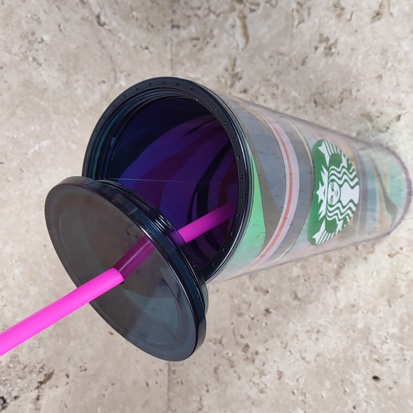 Starbucks 2021 Christmas Swirl Ribbon 24oz Acrylic Tumbler - Picture 4 of 6